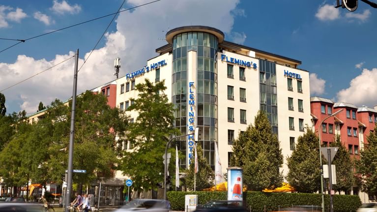 Exterior street view of Flemings Hotel Munchen Schwabing