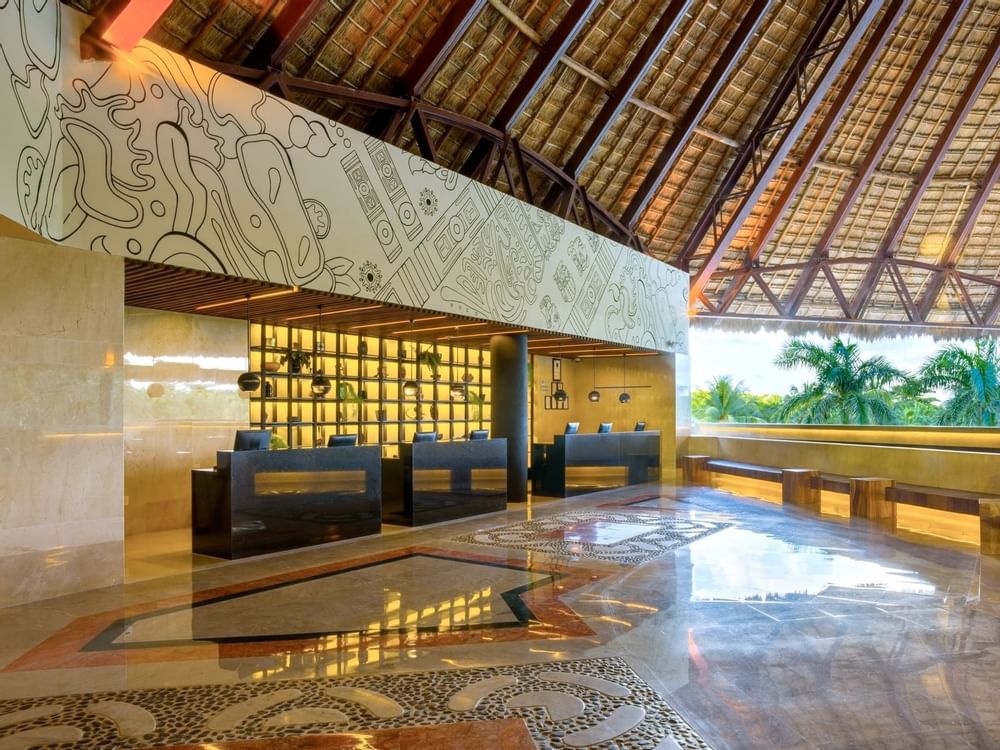 Área de recepción y lobby en FA Hotels & Resorts