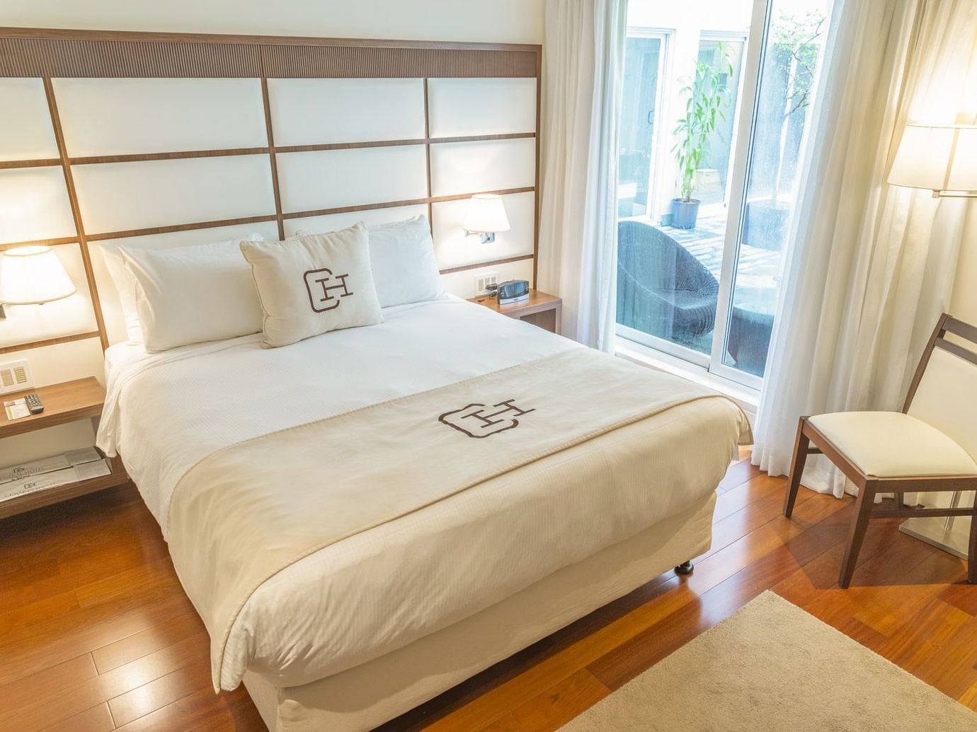 Bedroom of Garden View Room at Central Hotel Panama