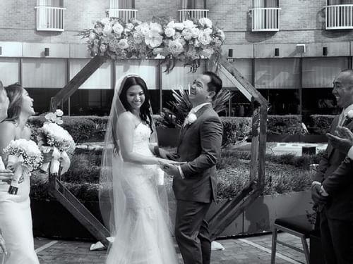 Wedding couple at Sofitel Sydney Wentworth