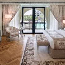 TV & king bed in 3-bedroom residence at Palazzo Versace