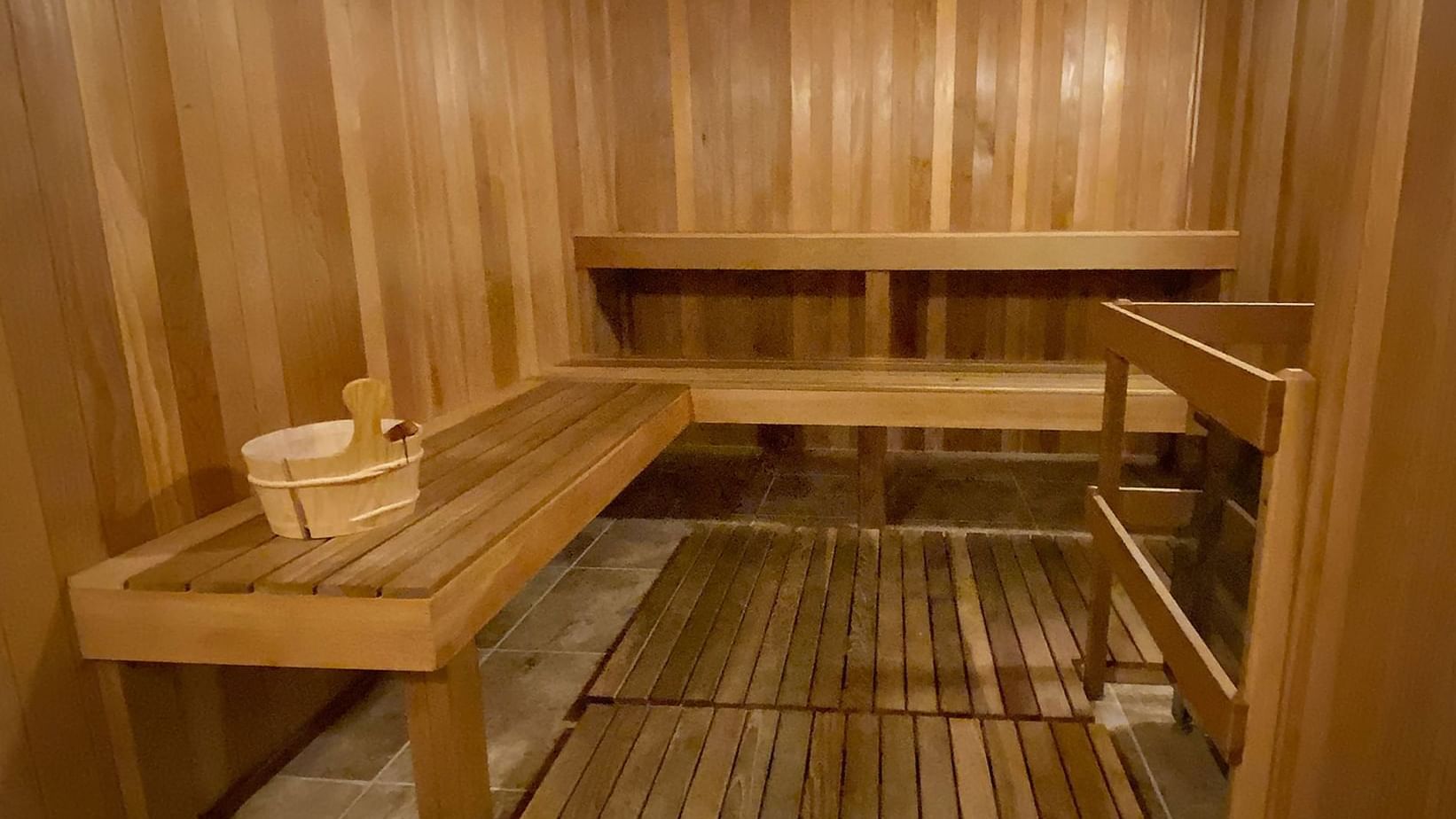 Wooden sauna in Reflection Spa & Salon at Lake Buena Vista Resort Village & Spa
