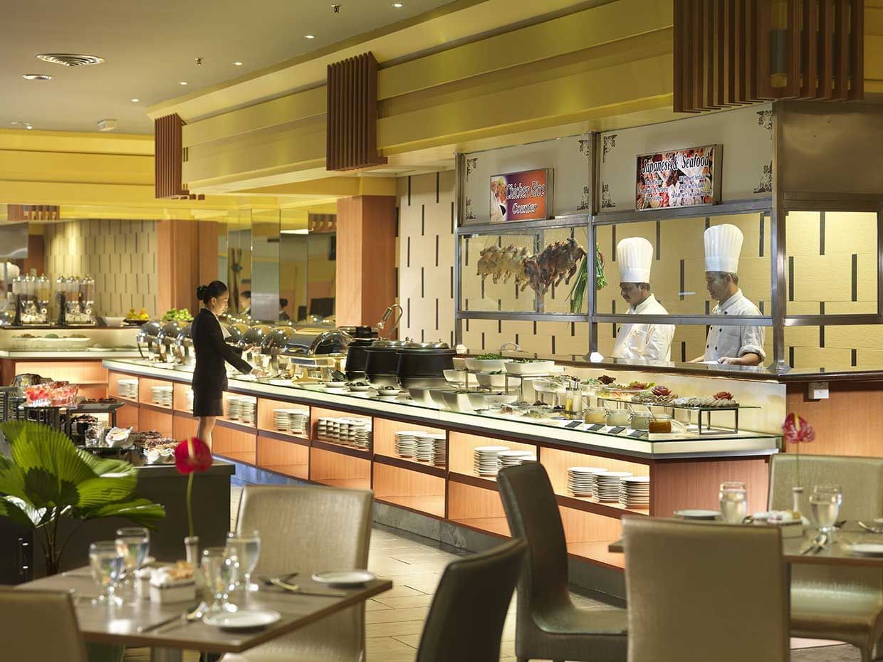 Image 71: Interior of The Main Street Café at Cititel Penang Hotel