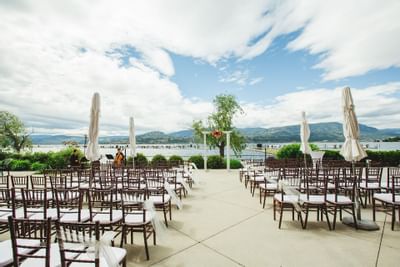 Wedding ceremony arrangements, Manteo Resort Waterfront