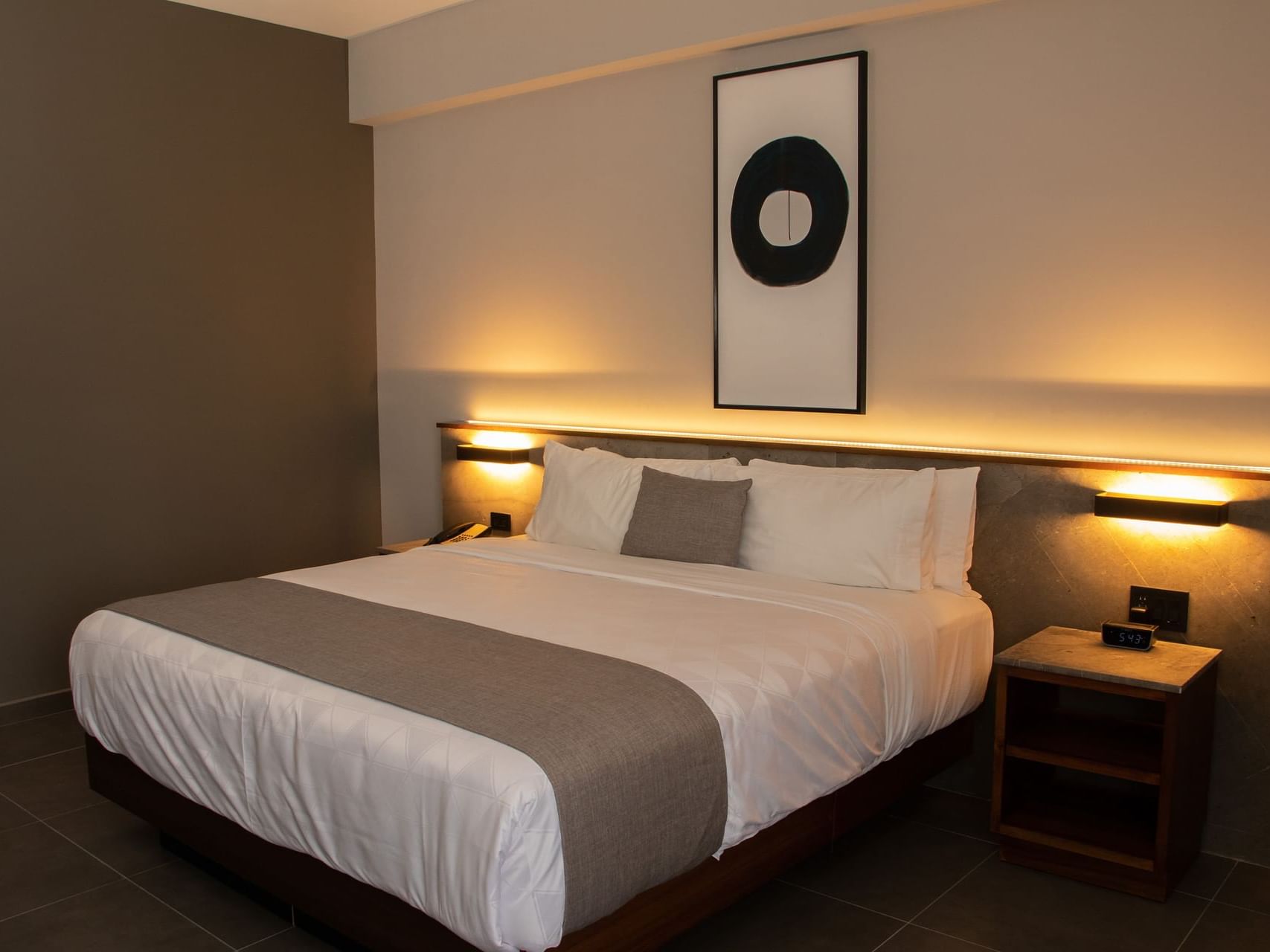 Comfy Bed, Deluxe Room King City View, Viaggio Resort Mazatlan