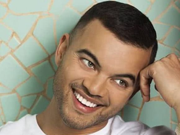 Guy Sebastian portrait taken at Pullman Melbourne on the park