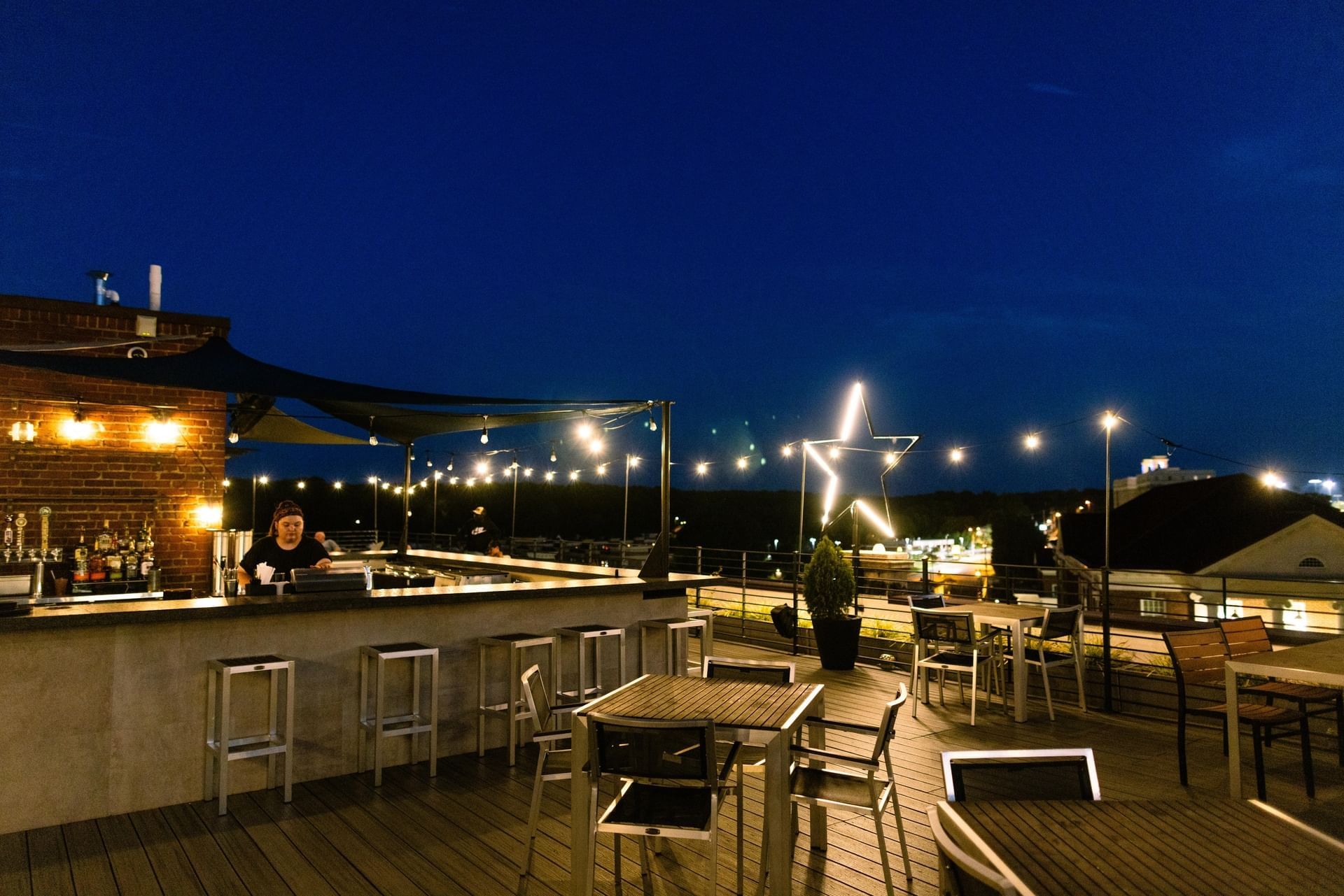 Catbird Rooftop Terrace Hotel Weyanoke   Catbird At Night Wide 