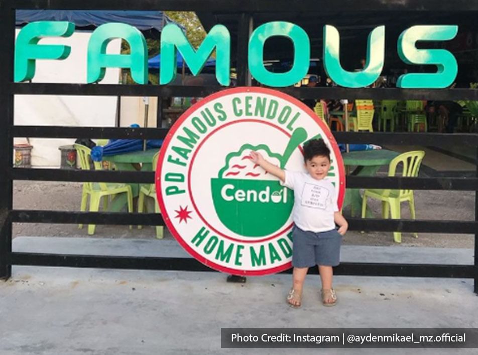 Malaysia port dickson local food famous cendol coconut shake storefront