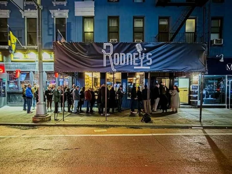 Top Comedy Club in NYC | Moderne Hotel 