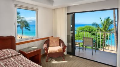 King bed in Oceanfront Room at Ka'anapali Beach Hotel Hawaii