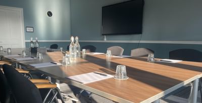 Meeting room at easthampstead park in wokingham