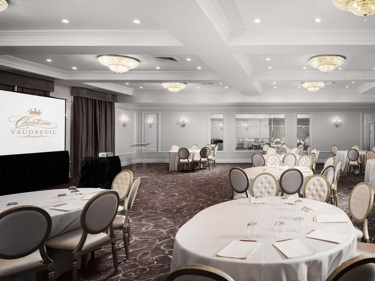 Cabaret set-up in Lotbiniere Hall at Chateau Vaudreuil