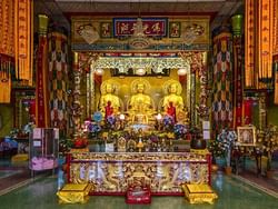 Interior of Wat Mangkon Buppharam near Chatrium Golf Resort