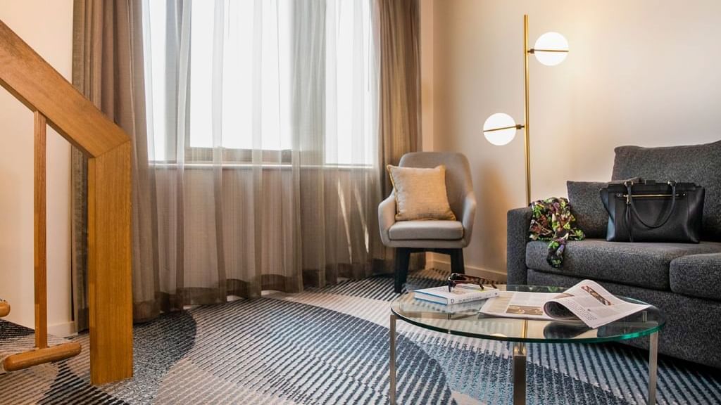 King Spa Suite - Closeup of living area