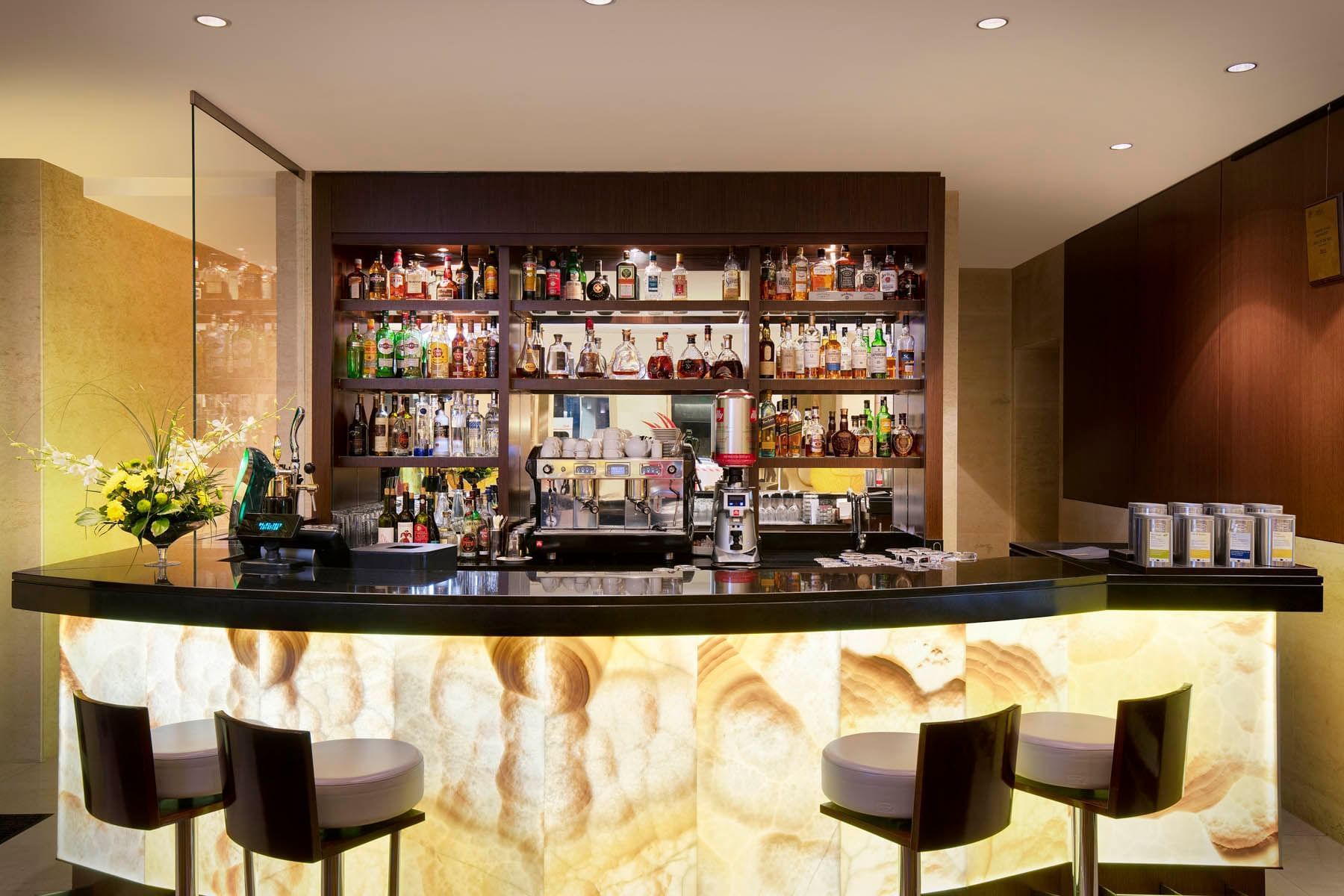 networking si socializare - Crowne Plaza Bucharest