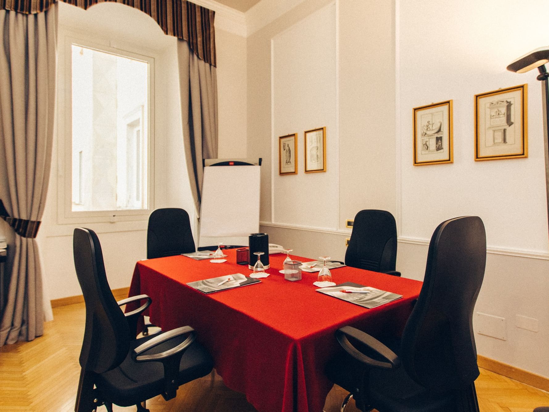 Business Room in Bettoja Hotel Massimo D'Azeglio