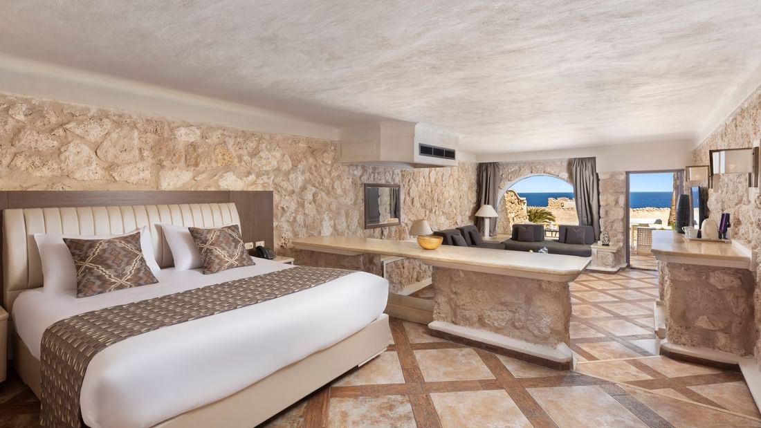 Sea View Deluxe Room at Pickalbatros Citadel Resort in Sahl Hasheesh