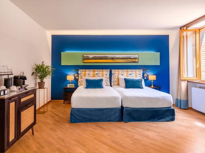 Double Queen Room