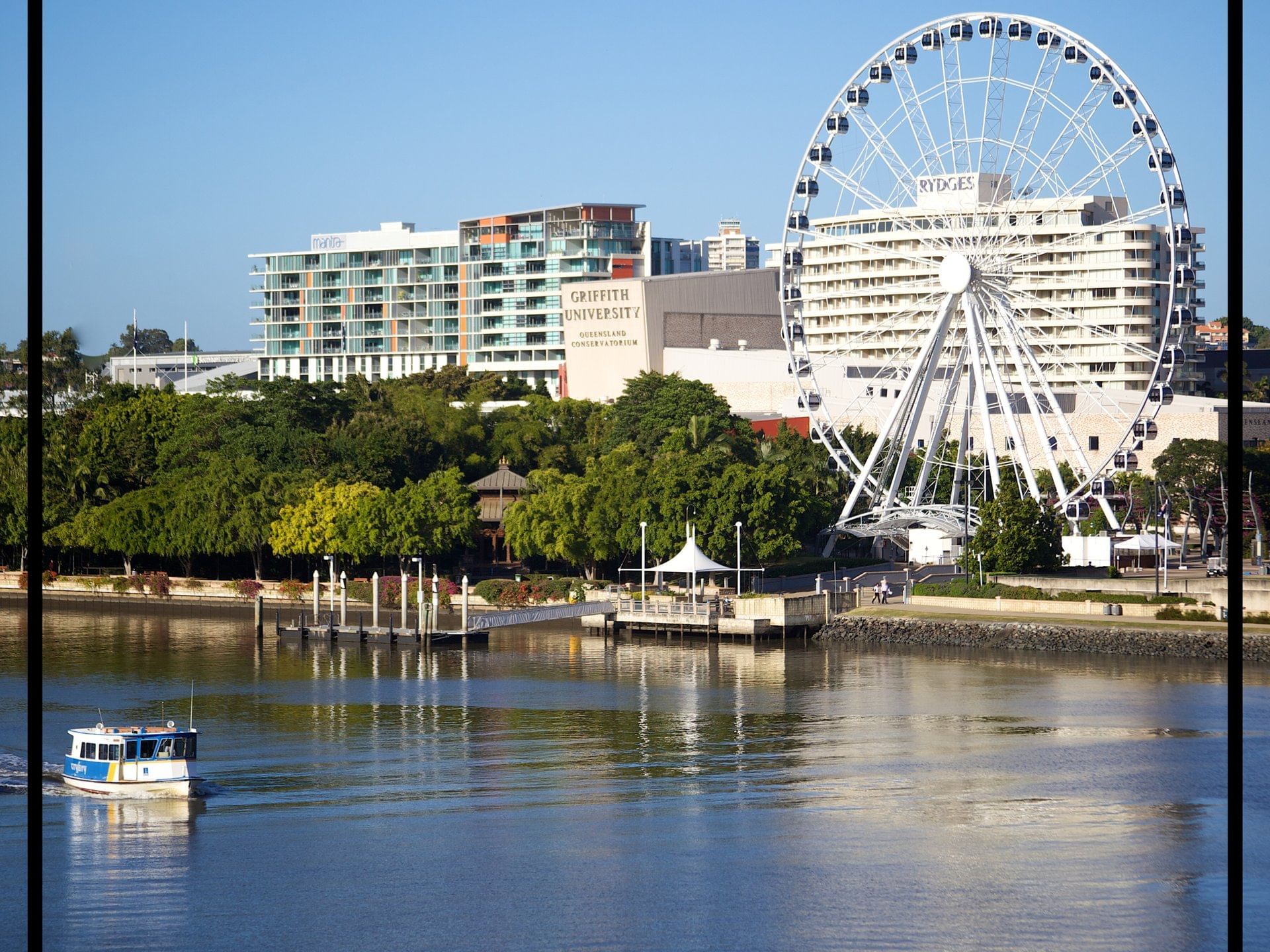 Boat sailing near at Pullman & Mercure Brisbane King George Square