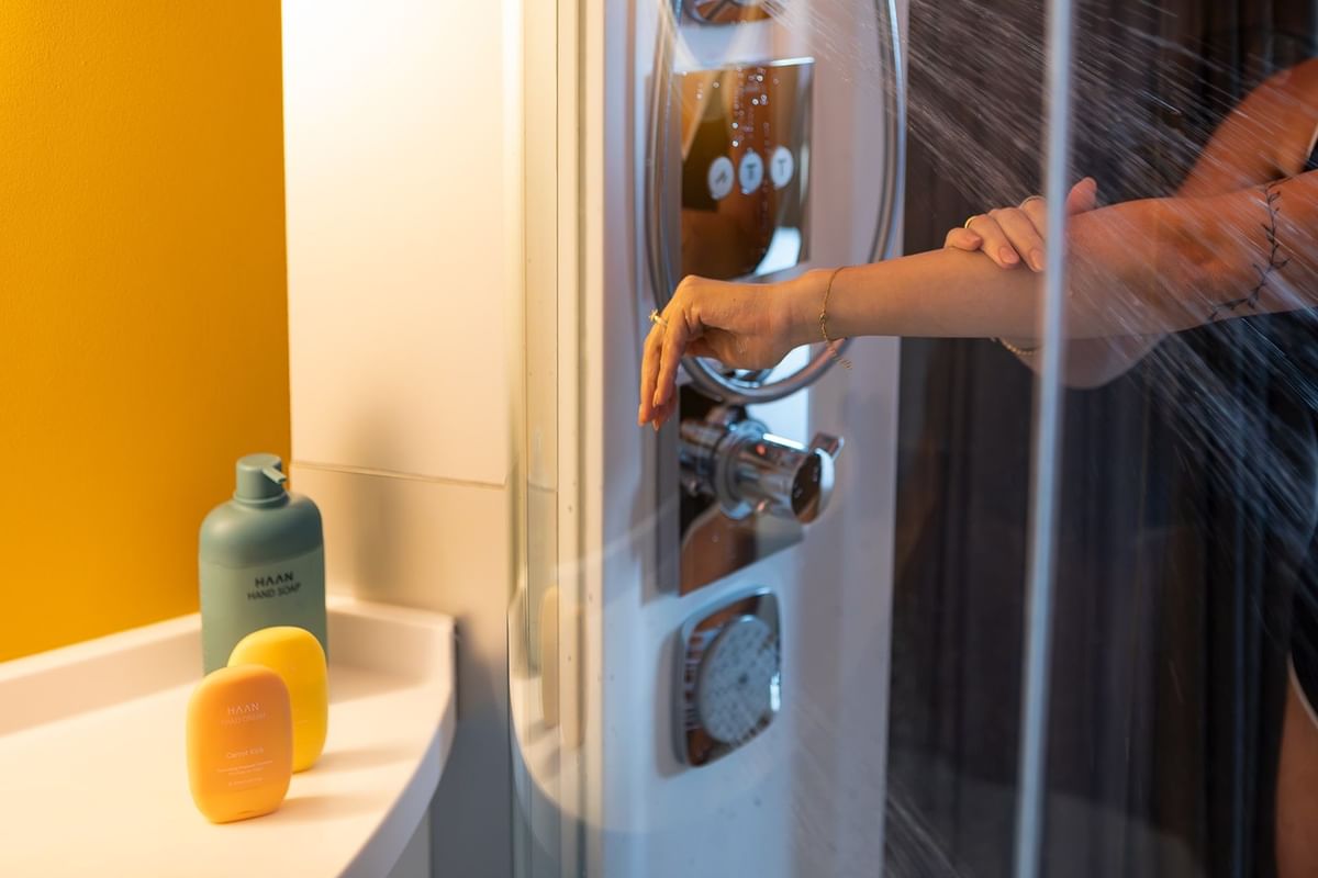 Bathroom at NOMAD Hotel Dijon