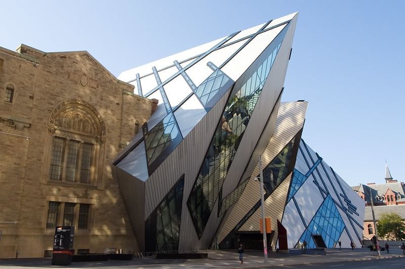 Royal Ontario Museum | 25 Awesome Things To Do In Toronto | King Blue Hotel Blog