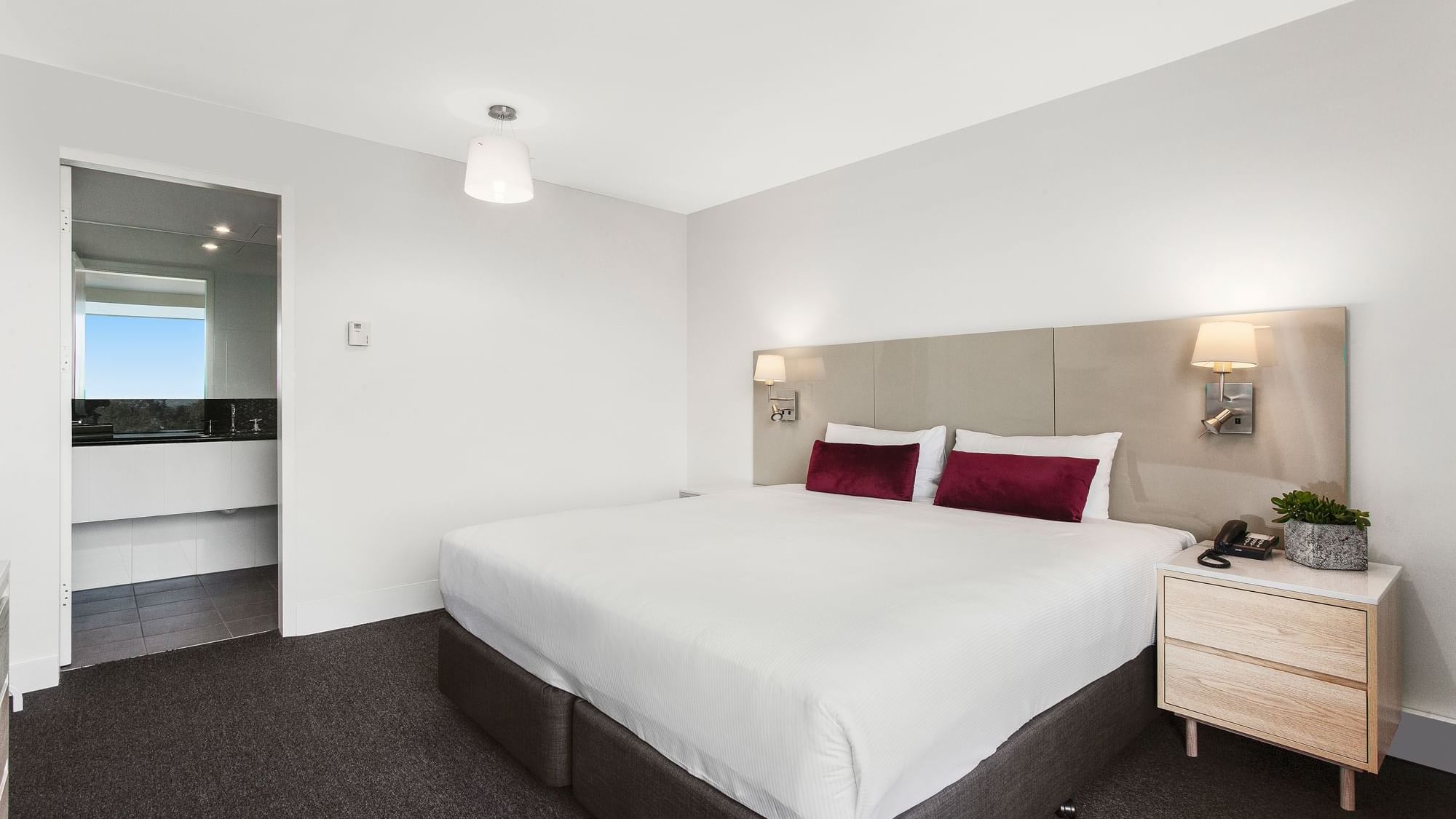 Mercure Melbourne Albert Park Accommodation Rooms