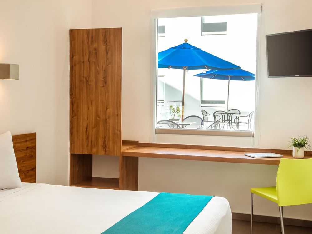Superior Queen Room with Working Area at One Hotels