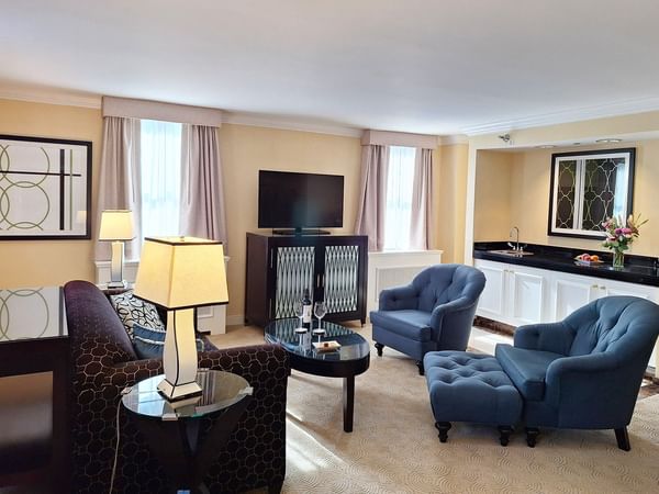 Suite at Warwick Allerton Chicago