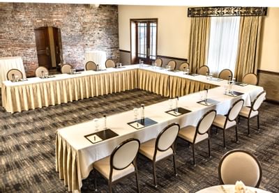 U-shaped table in Rock Springs Room at The Herrington Inn & Spa