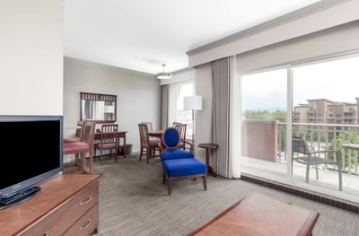TV Lounge area in One Bedroom Suite at Manteo Resort Waterfront