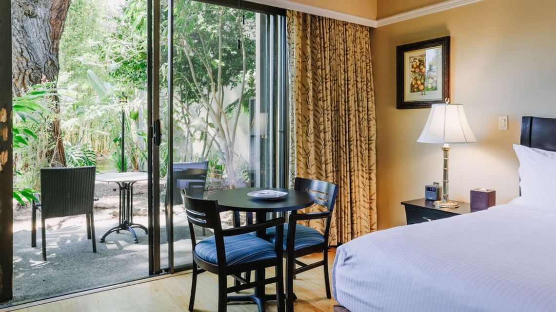 Patio Room Dinah's Garden Hotel Refresh