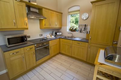 Woodford Bridge Country Club Two Bedroom Lodge Kitchen