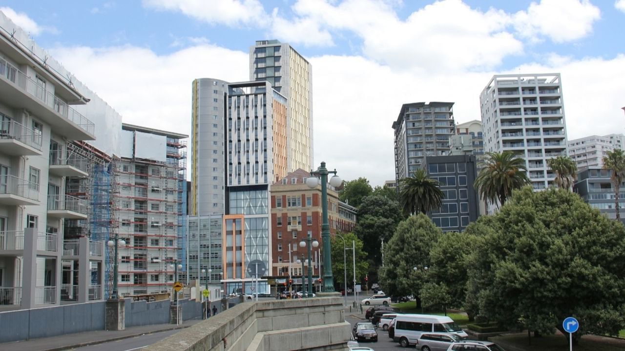 Te Tirohanga ō Te Toangaroa External View