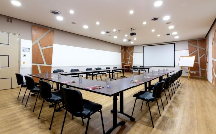 U-shaped type set-up in a Meeting Room at 3C Hotels