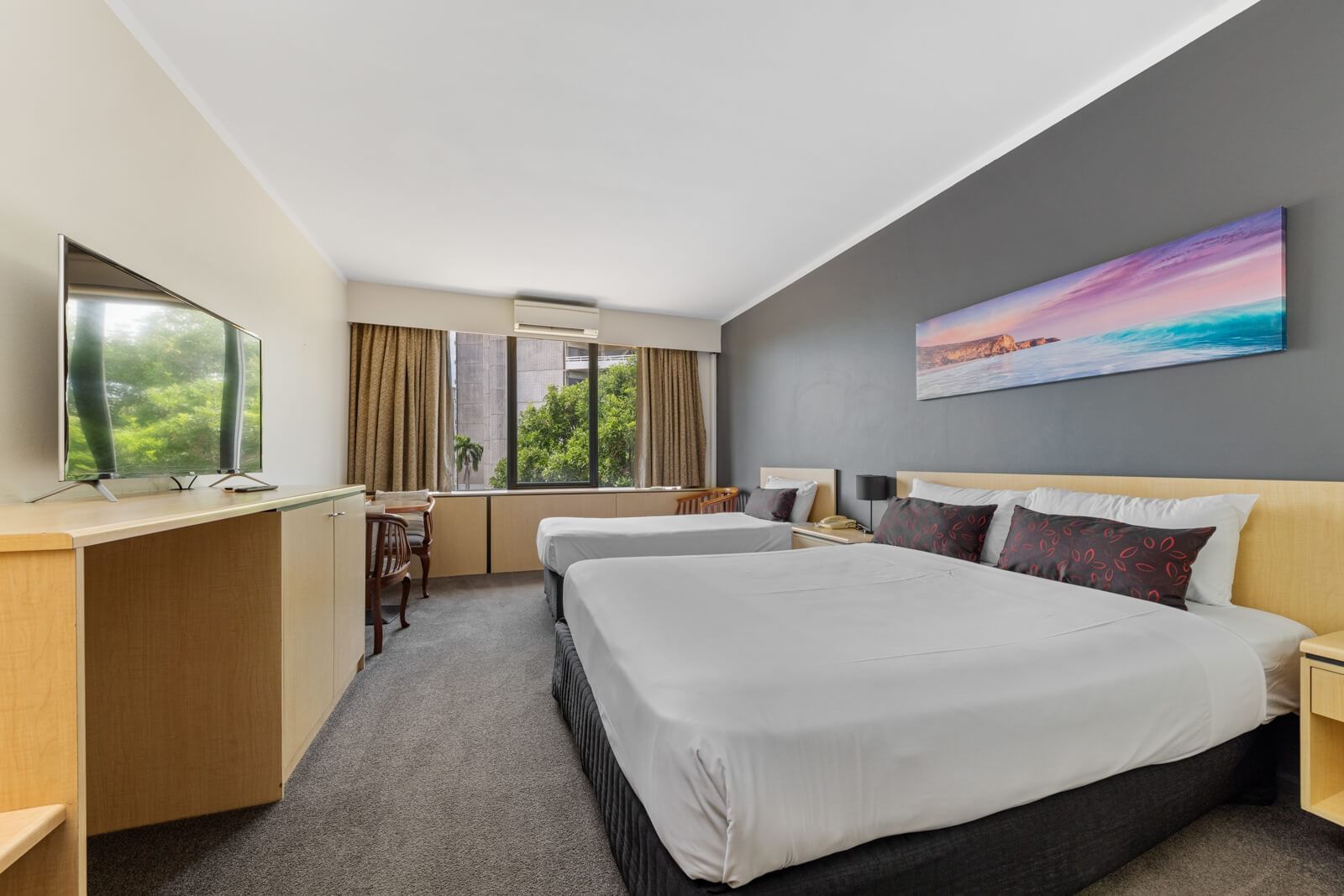 Hotel & Rooms| Accommodation Darwin | Frontier Hotel Darwin