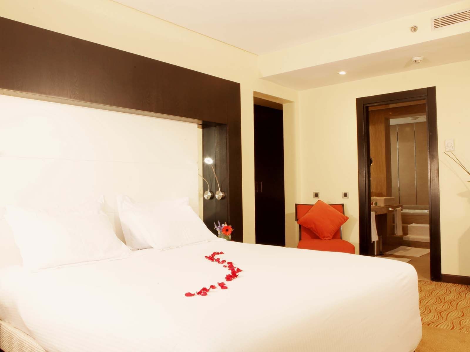 Decorated Bedroom For Honeymoon -  Farah Casablanca Hotel 