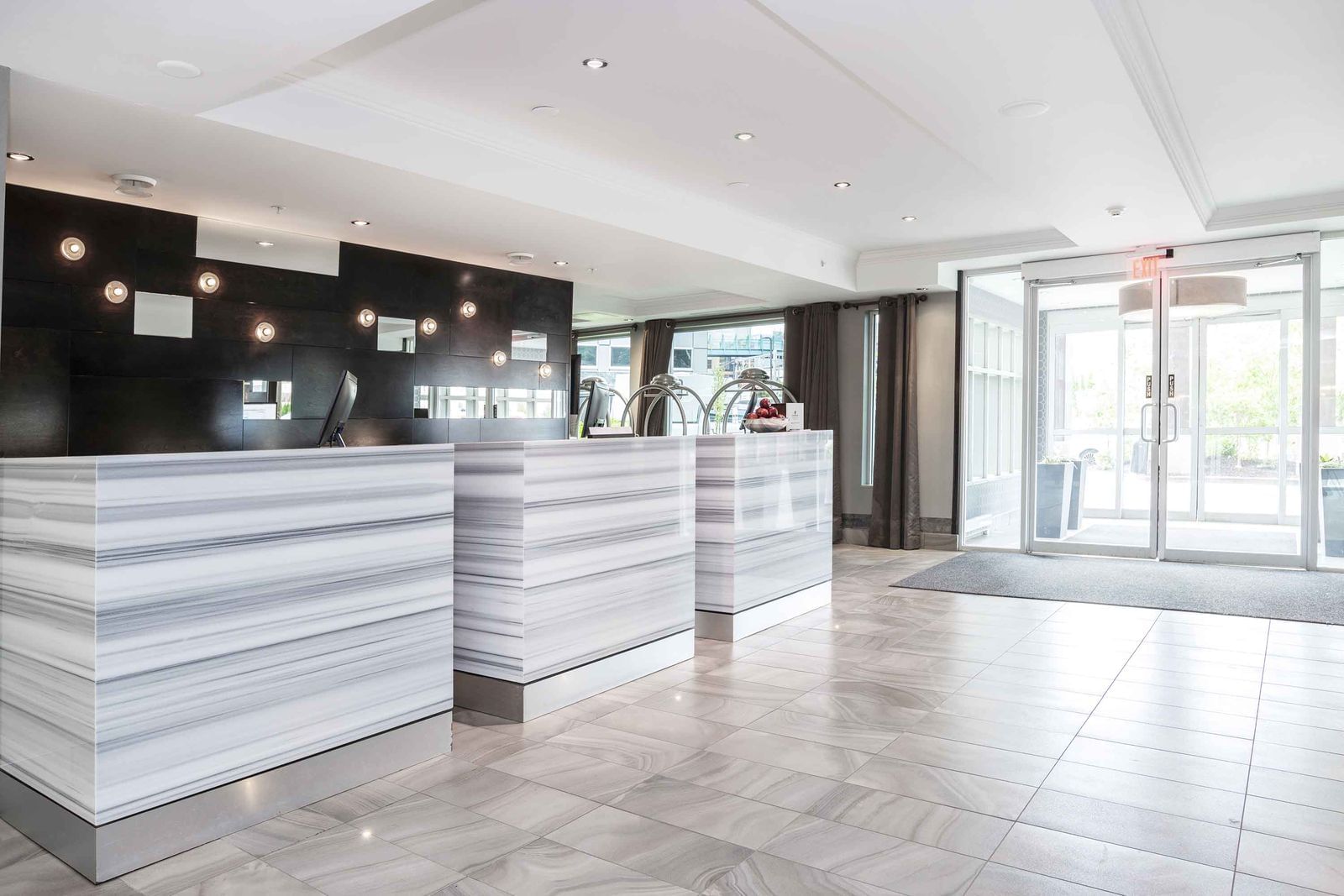 Amenities Pet Friendly Hotels Kamloops Sandman Signature Kamloops