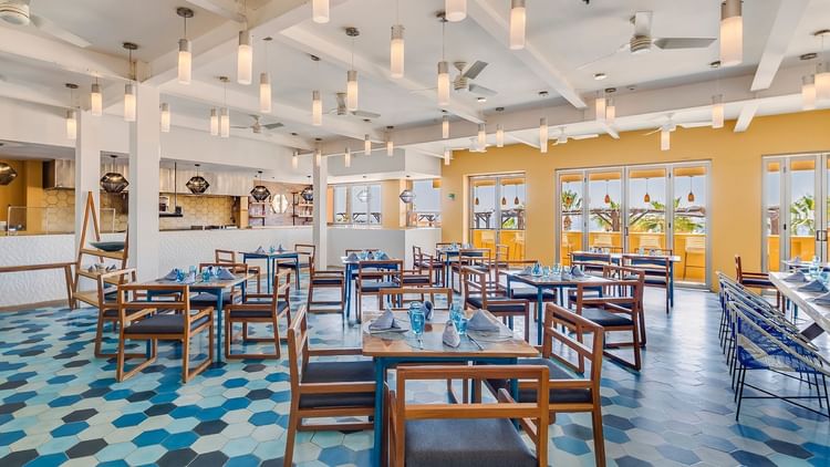 Interior of a restaurant at Grand Fiesta Americana