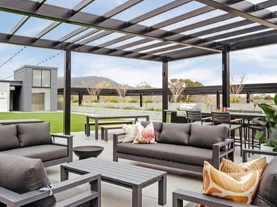 Dickson Village Apartments Outdoor Lounge