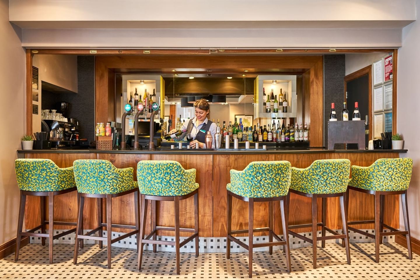 Restaurants & Bars near Hyde Park Thistle London Hyde Park Kensington