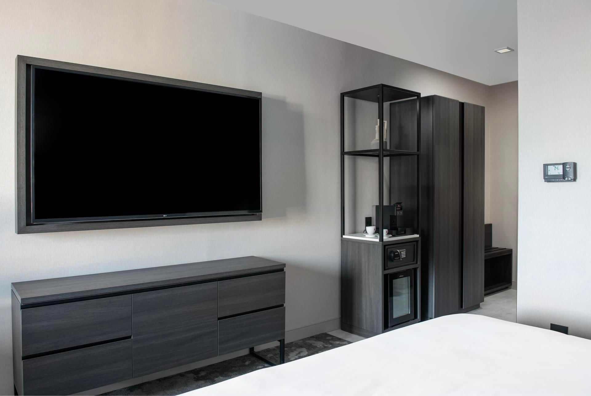 Salem New Hampshire The Artisan Hotel At Tuscan Village salem-new-hampshire-the-artisan-hotel-at-tuscan-village