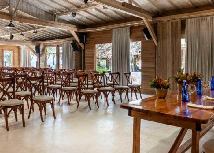 La Fragata Salón de eventos del Hotel Isla del Encanto