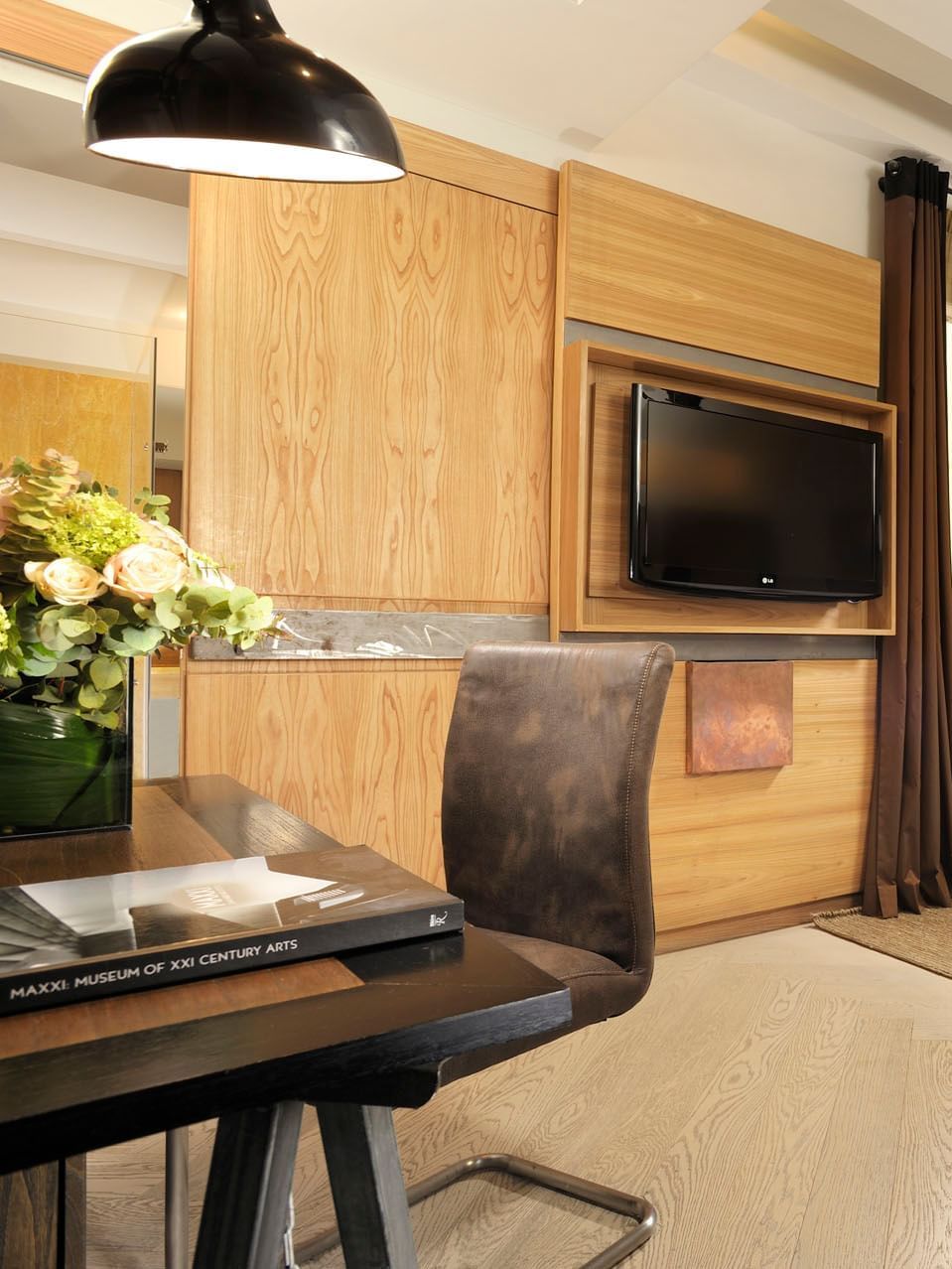 Double Superior with bed, TV and working area at Babuino 181
