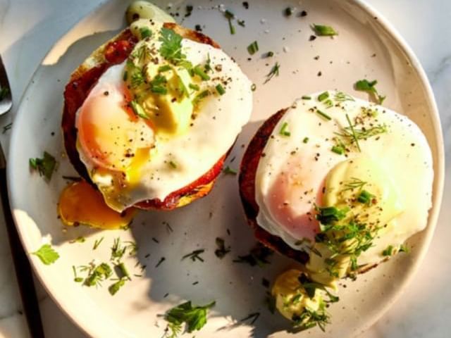 Eggs Benedict dish at Granville Island Hotel
