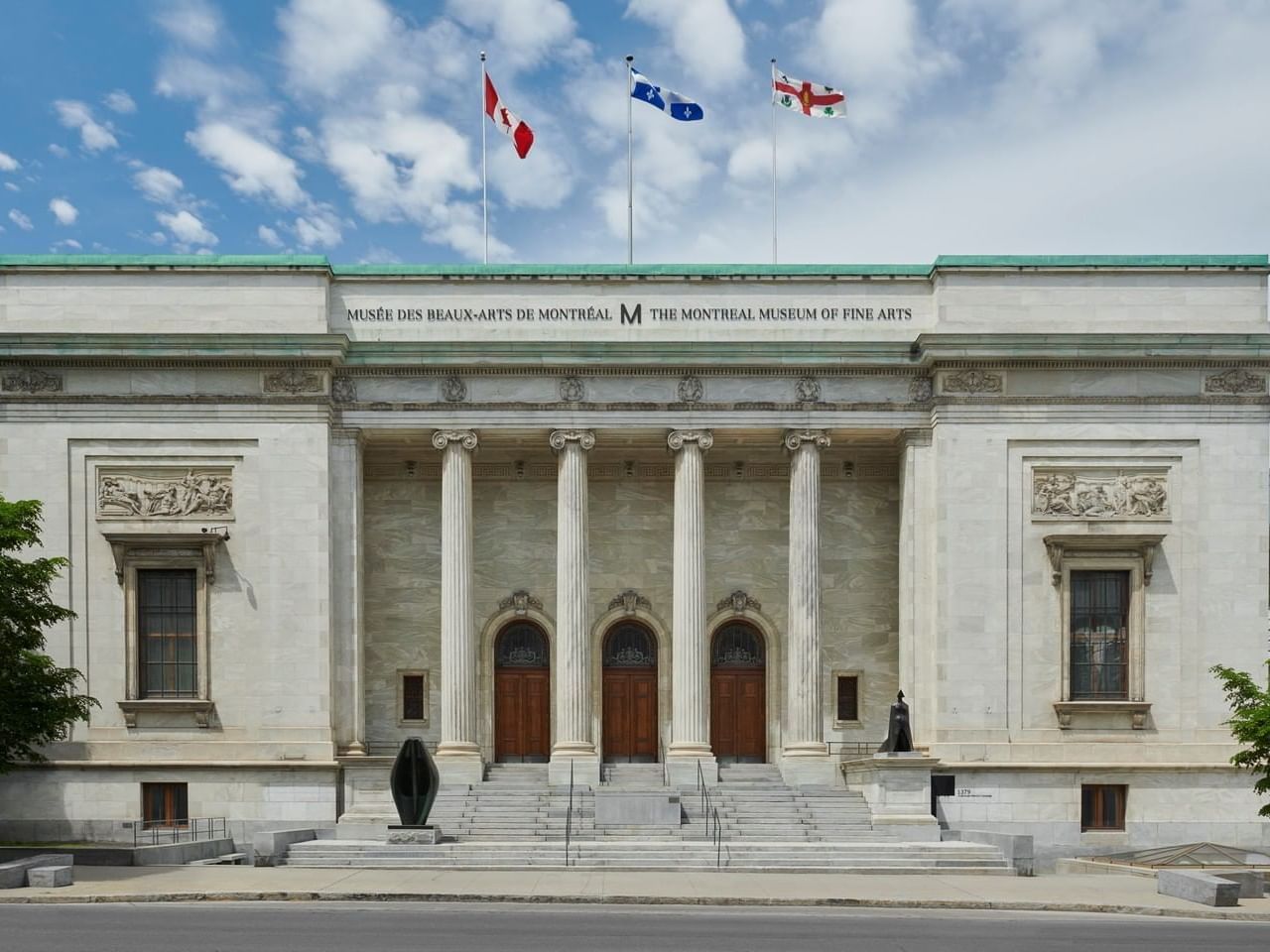 Exterior view of Museum of Fine Arts near Le Cantlie Suites