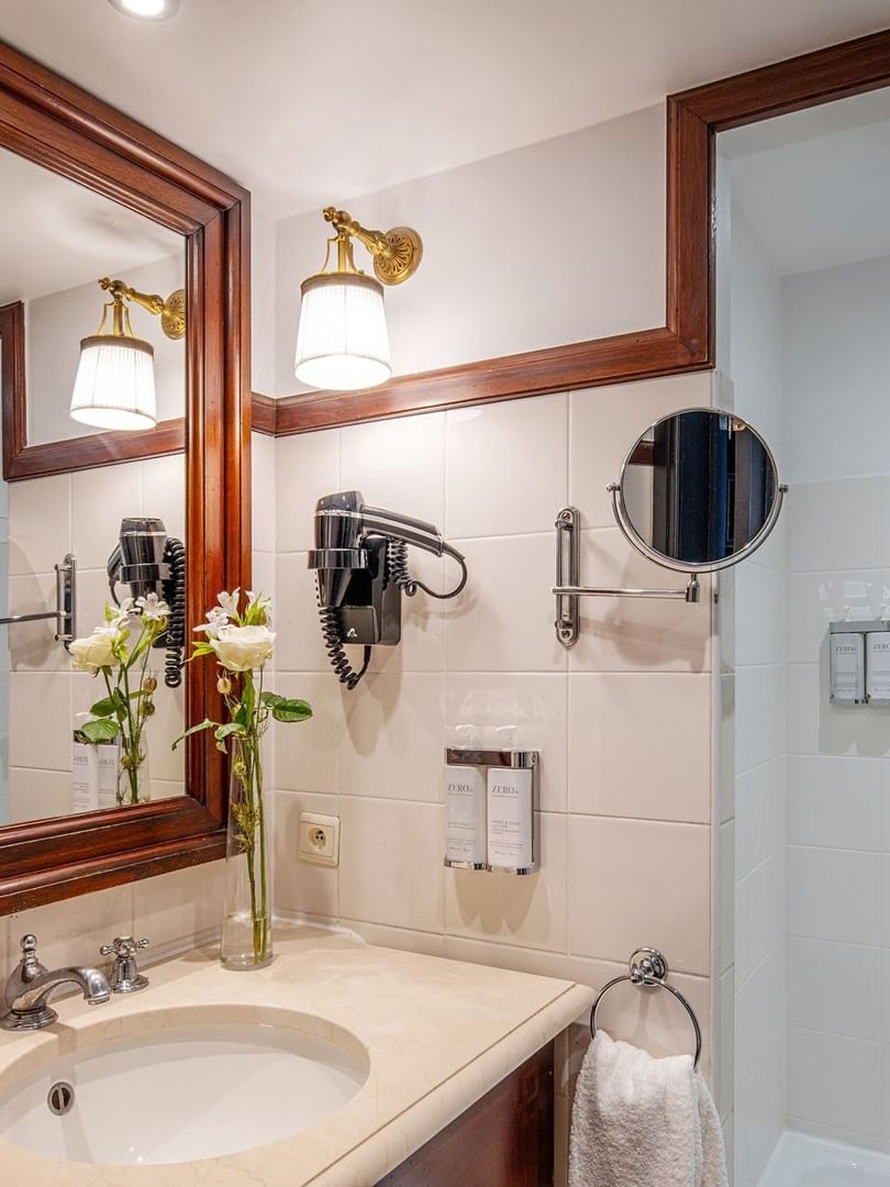 Superior-kamer_Badkamer_1