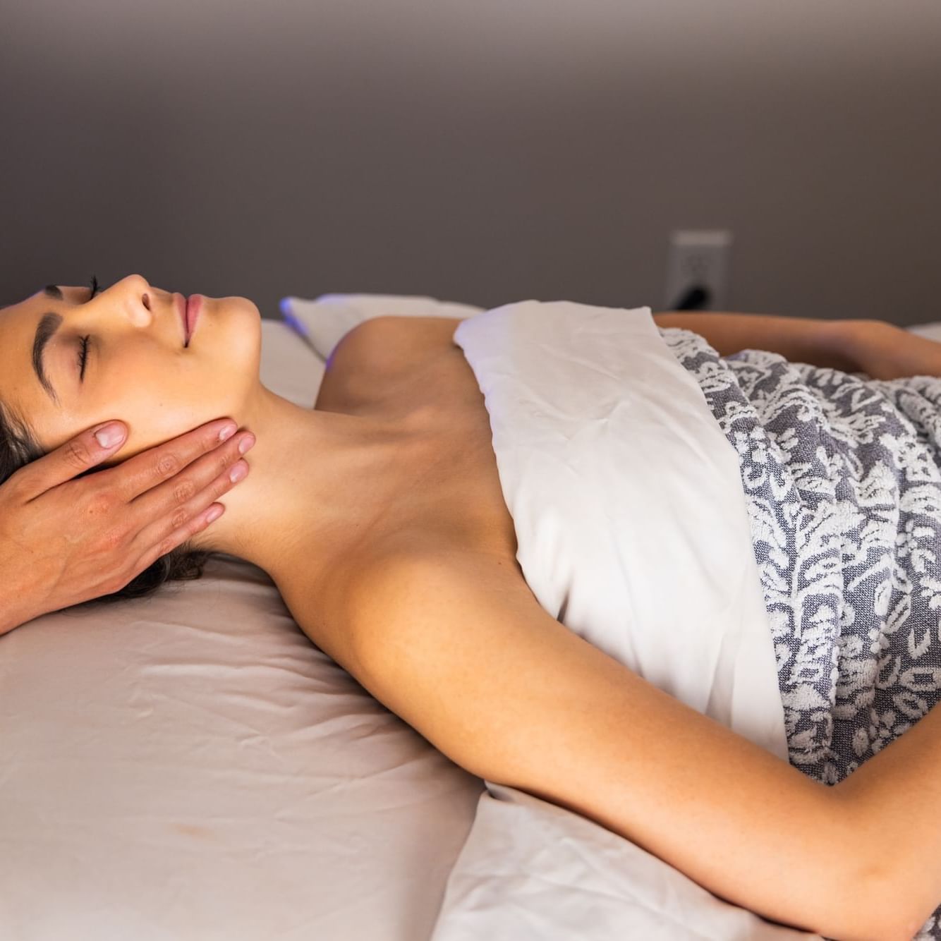 woman massage