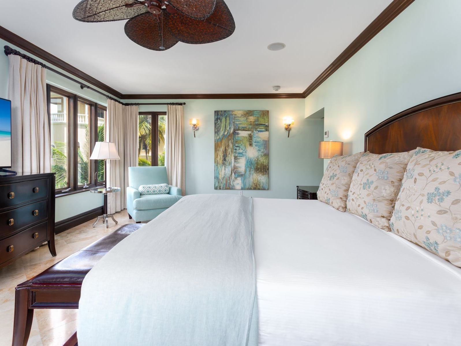 King bed in Three Bedroom Ocean view at Somerset on Grace Bay