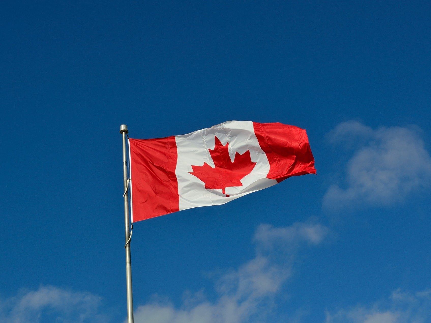 Canada flag at Travelodge Hotel & Convention Center Québec City