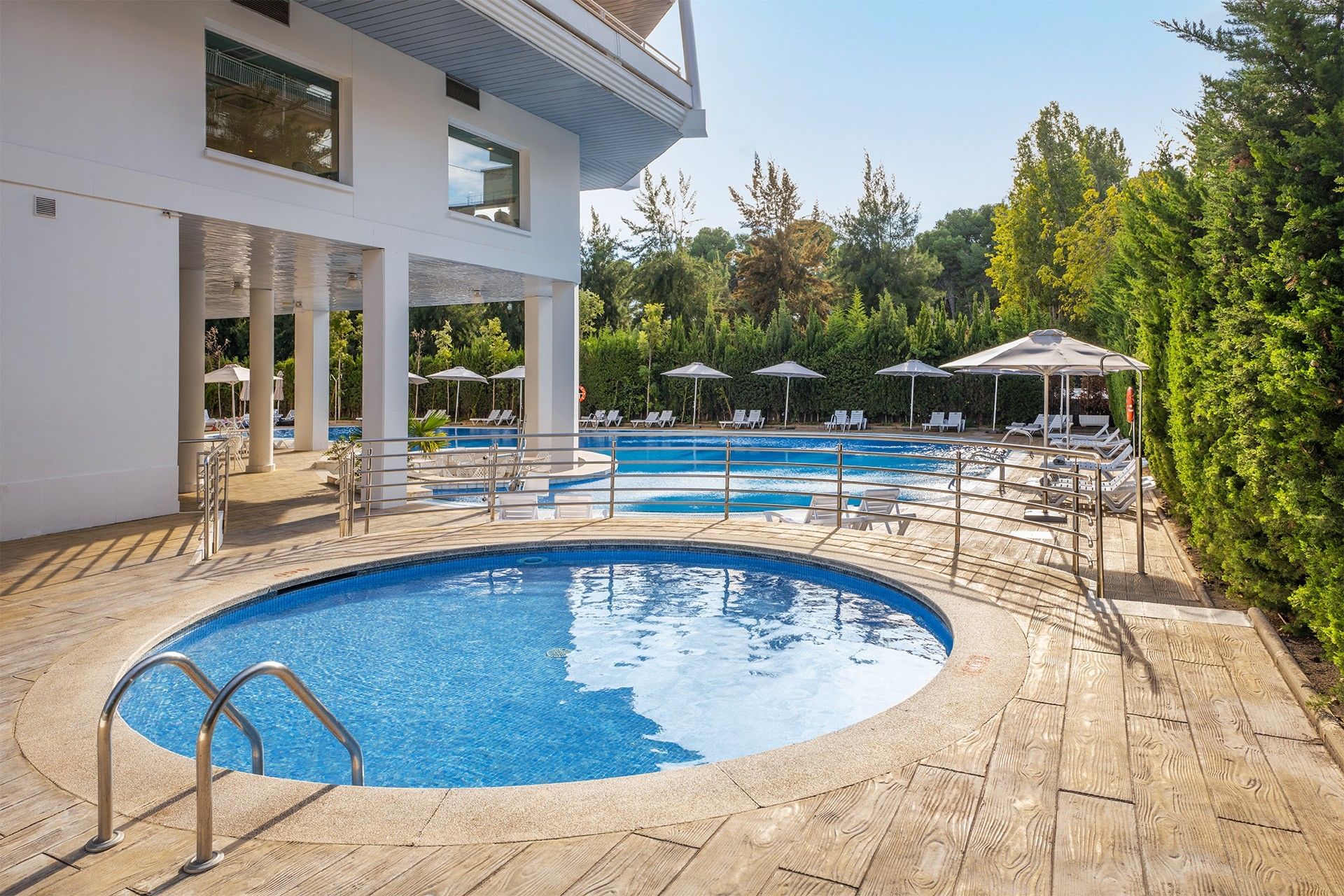 Piscina infantil en Ponient Pirámide Salou
